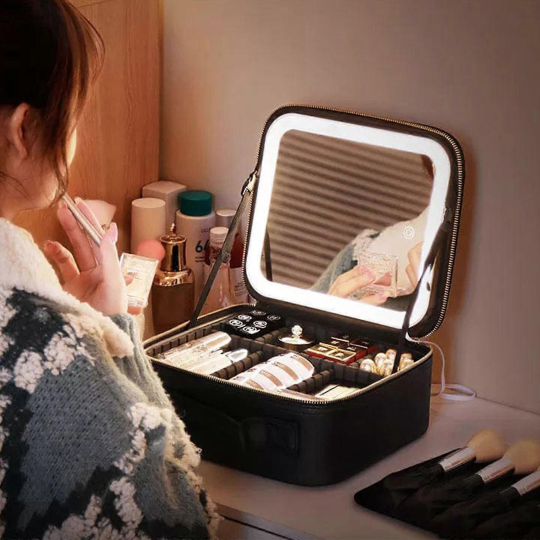 ORGANIZATOR ZA ŠMINKU SA LED OGLEDALOM
